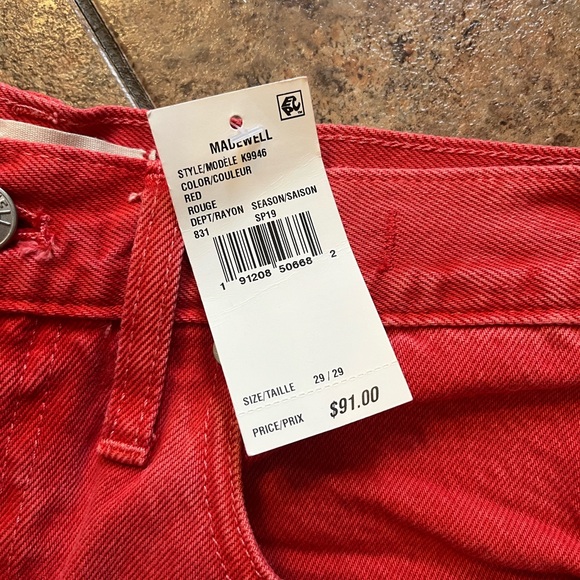 Madewell The Mom Jean High Rise in Red Size 29. NWT! - Picture 6 of 11